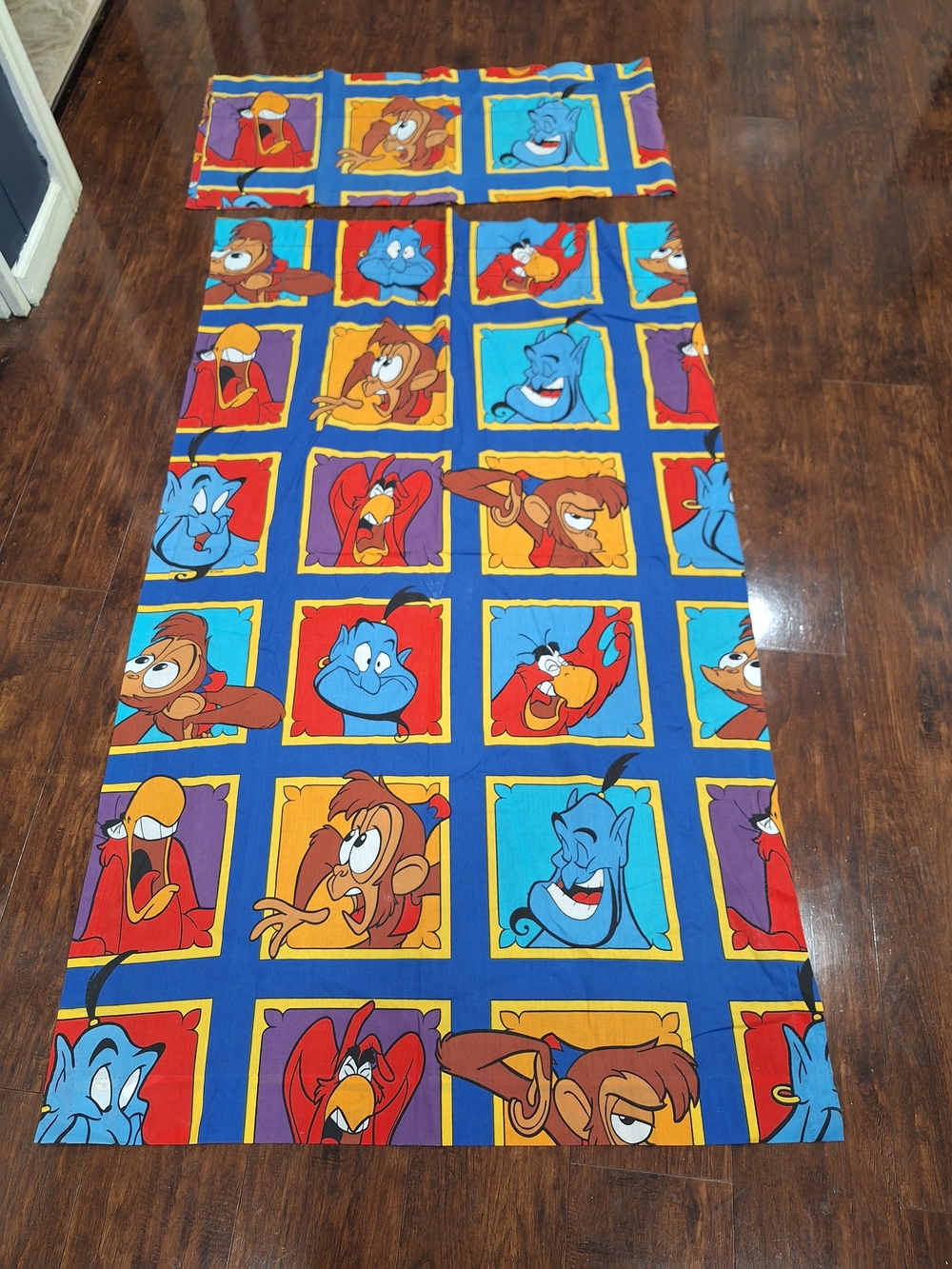Disneys Alladin Single Curtain Panel With Matching Valance